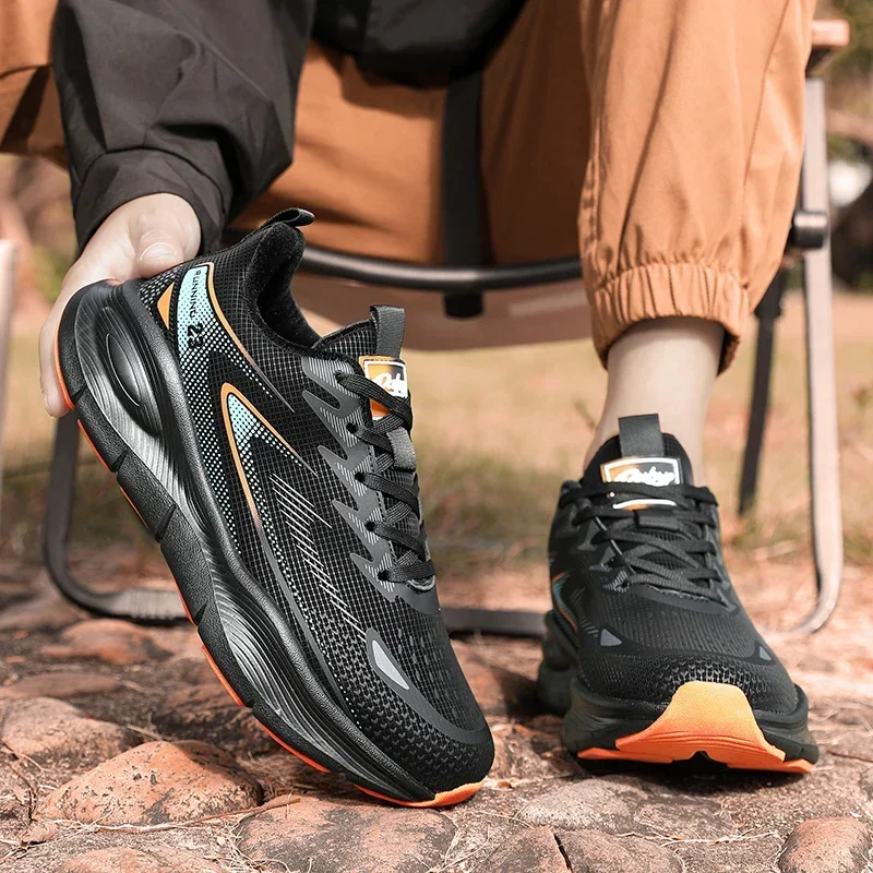 

Men's Running Shoes with Thick Mesh Soles Air Cushioning Shock Absorption Lace-up in A Color-blocked Pattern Bestsellers