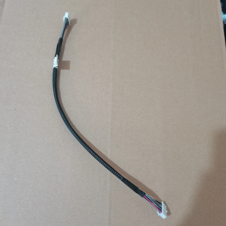 

Для сервера Dell Poweredge R940XA 8, сигнальный кабель объединительной платы диска VM200