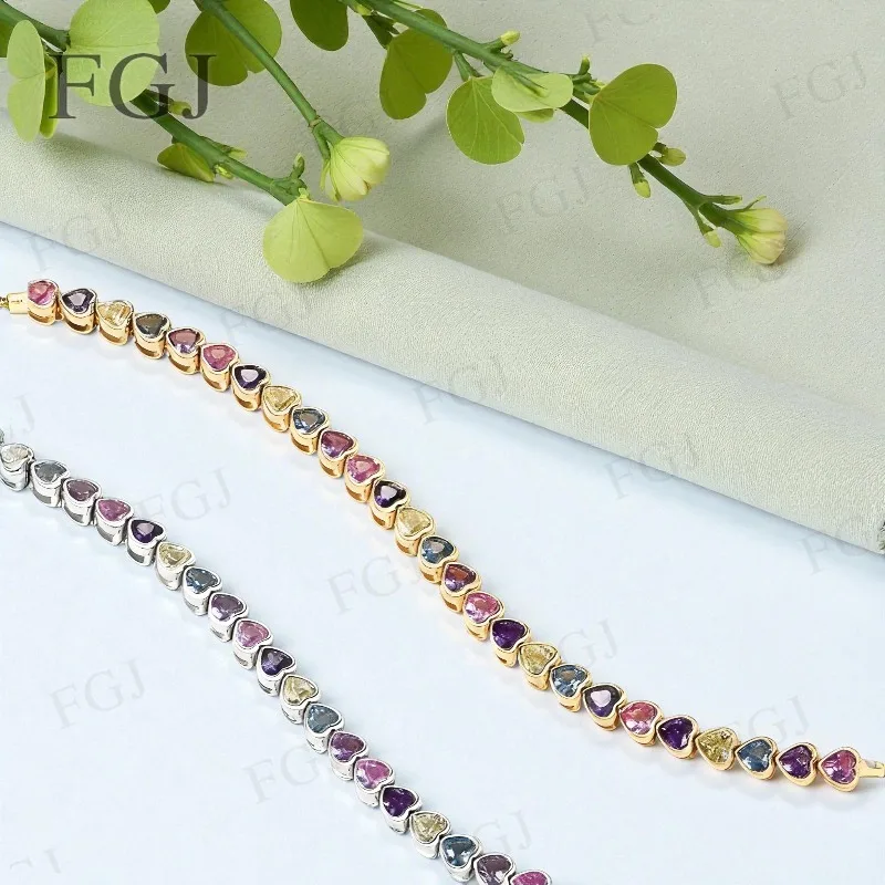 

Hip-Hop Bracelet 925 Sterling Silver Lab Grown Gemstone Heart Shape VVS1 Saprkling For Women Wedding Engagement Jewelry Gifts