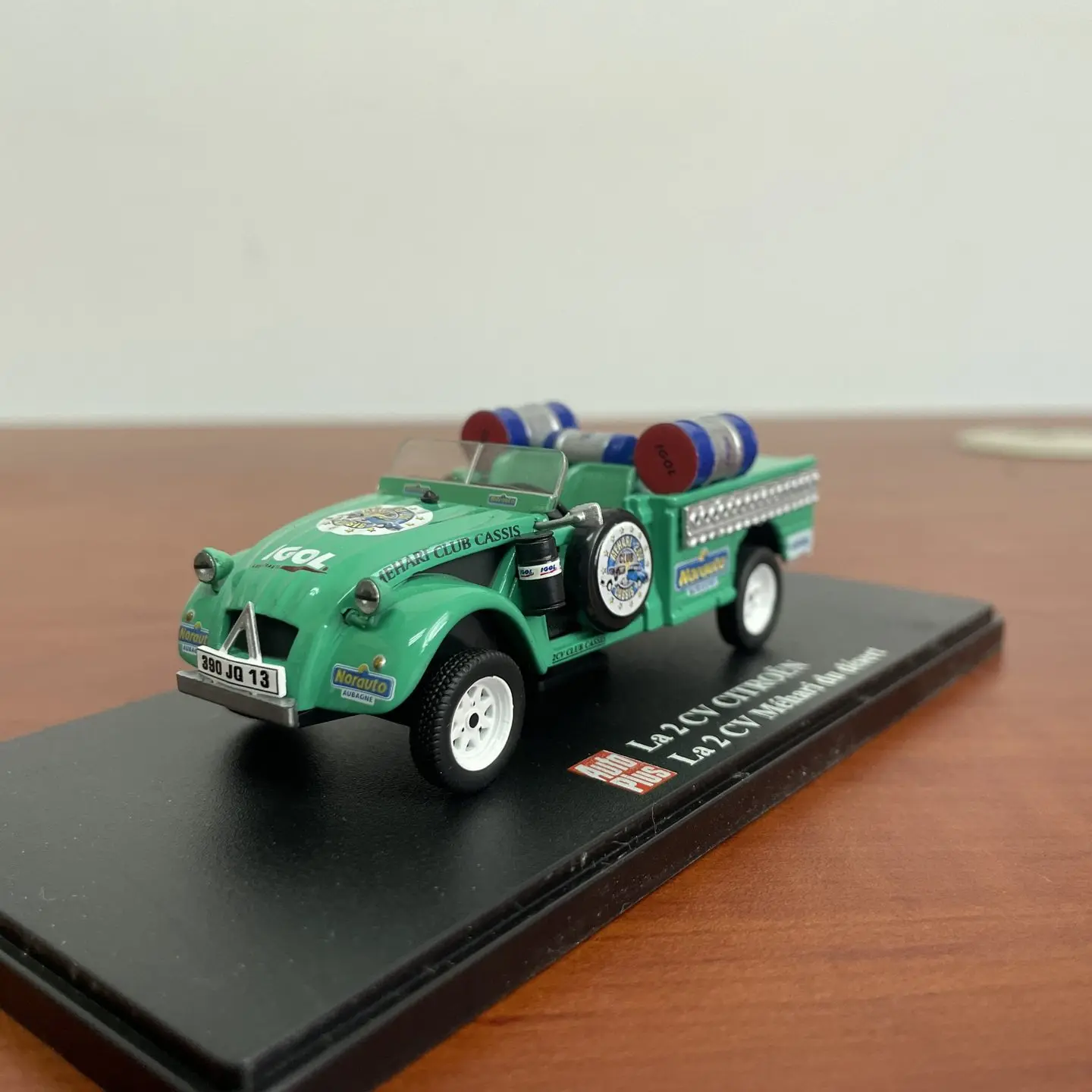 Eligor - Coche de Juguete de Aleación Fundida a Presión a Escala 1:43, Citroën 2CV Mehari Club, Modelo Clásico, Nostalgia, Regalo para Adultos, Souvenir, Exhibición Estática