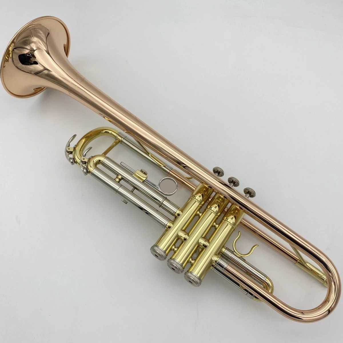 New phosphor bronze gold-plated b-flat professional trumpet instrument surface silver-plated three-tone Bb trumpet horn