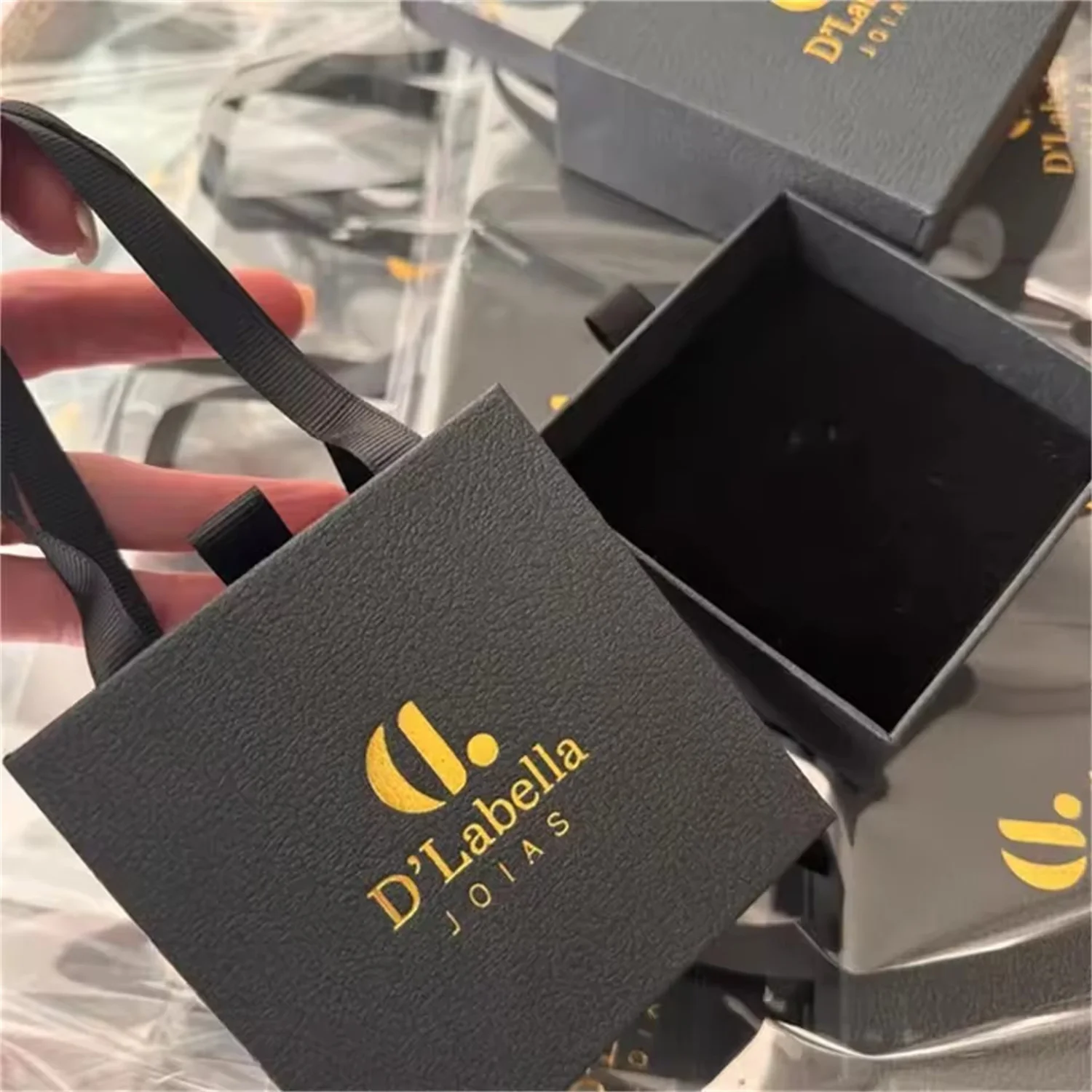 50 Set 9×9cm Handheld Ribbon Box Jewelry Box with Gold Foil Logo, Personalized Drawer Paper Box Customizable Logo