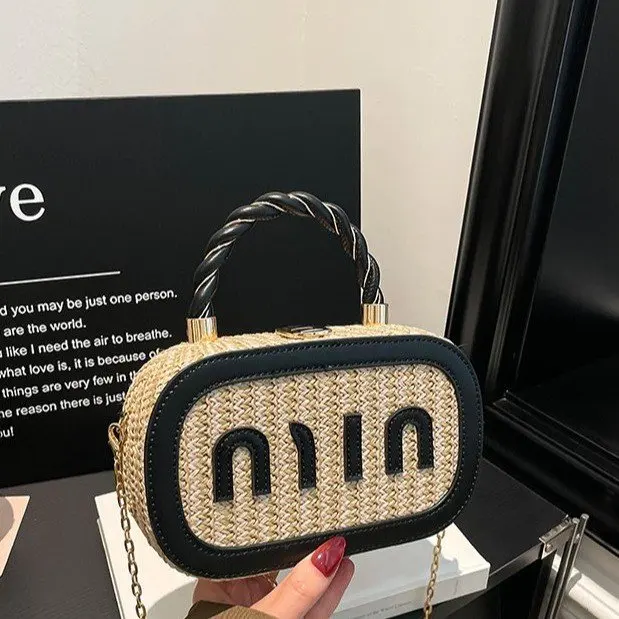 

Роскошная многофункциональная дизайнерская сумка для подгузников для женщин, модная вместительная сумка-тоут, элегантная кожаная сумка через плечо.