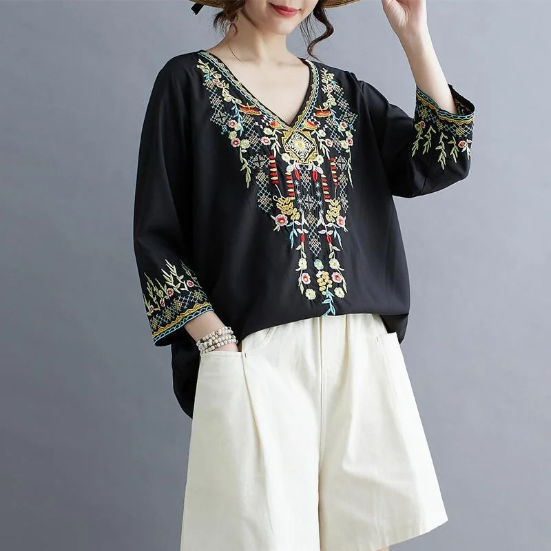 

Women's Clothing Retro Ethnic Style Embroidered Shirt Women's Spring and Summer Loose V-neck Top