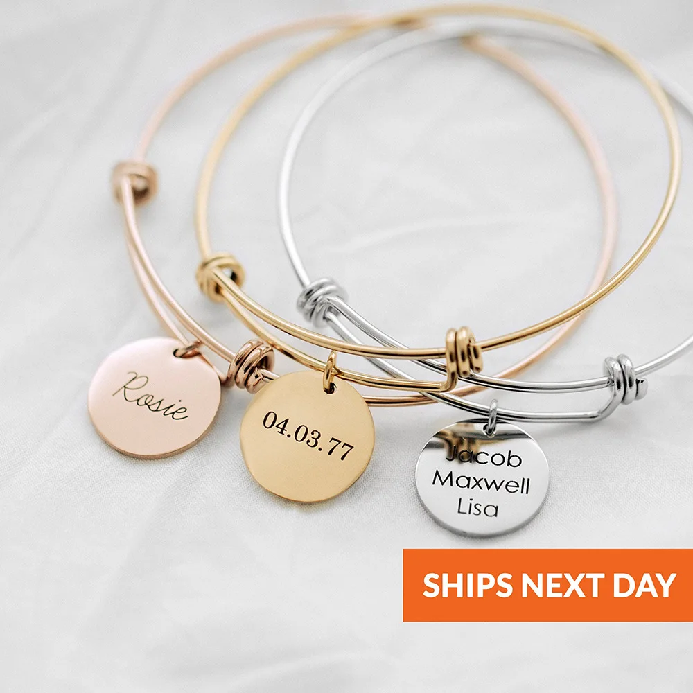 

Customize Round engraving lettering retractable bracelet bracelet bracelet name lettering Simple and stylish bracelet for women