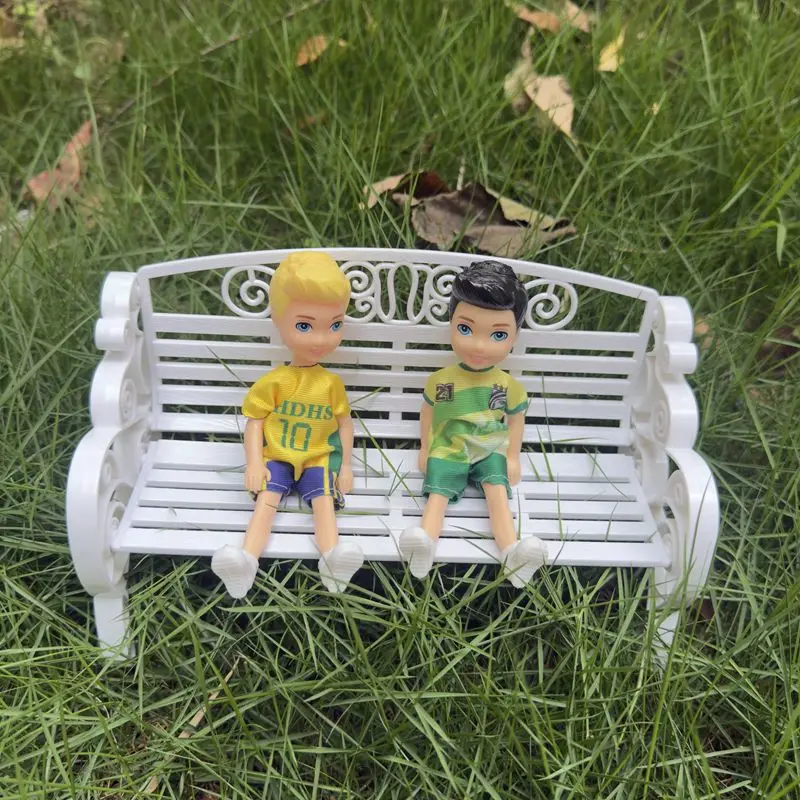 3 uds artículos Kawaii Mini silla de parque muñecas negras de 5,5 pulgadas figuras blancas juguetes para niños niñas muñeca envío rápido cosas juego DIY