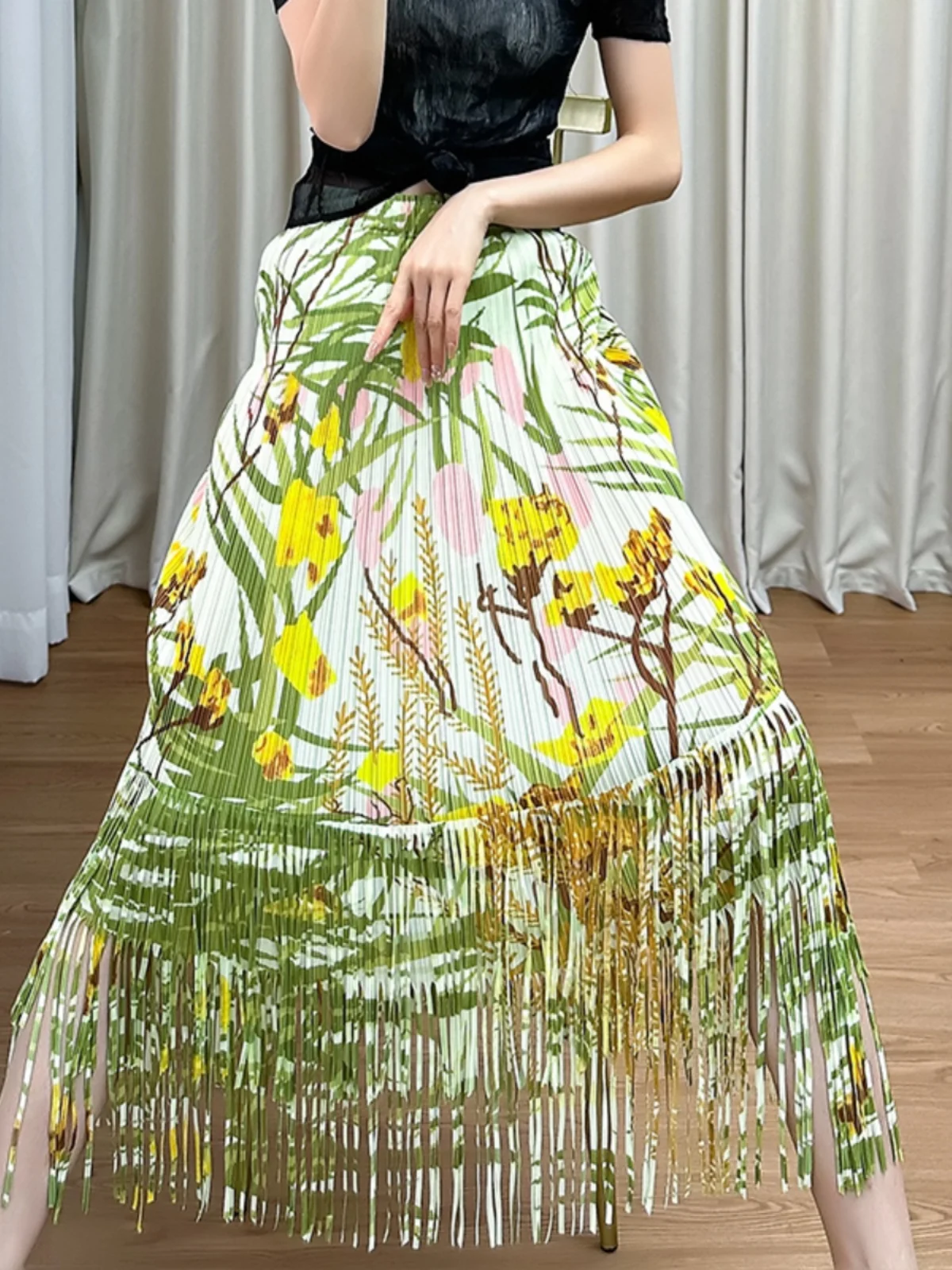 

Three-Quarter Length Tassel Trim Elastic Waist A-Line Skirt Women's Hip Concealing Summer Fashion Print Half Skirt Korean Style