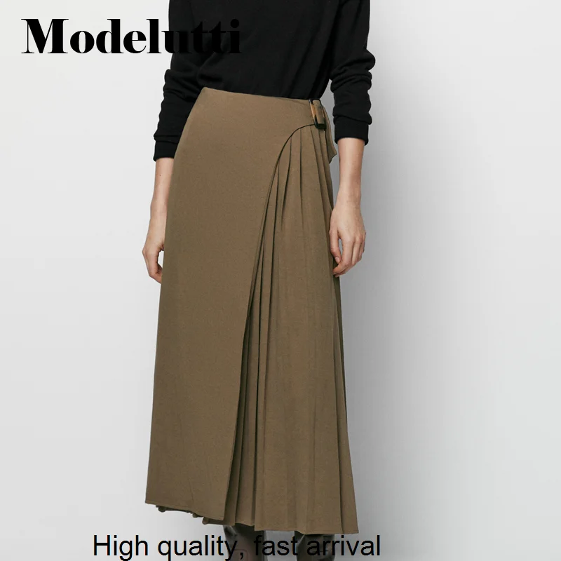 

Spring 2023 New Autumn Fashion Pin Buckle Design Pleated Long Skirt Casual Women Solid Color Simple Bottoms Female