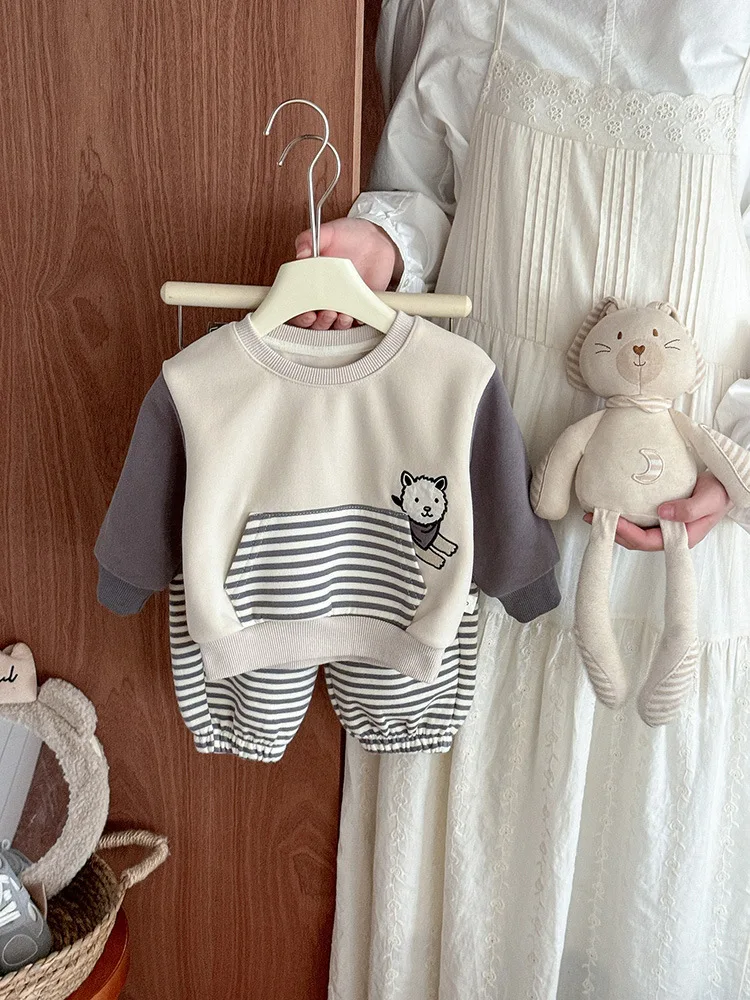 

Boys' Outfit Autumn New Cartoon Sweatshirt and Sweatpants Single Layer Baby Top and Pants Two-Piece Set aClass