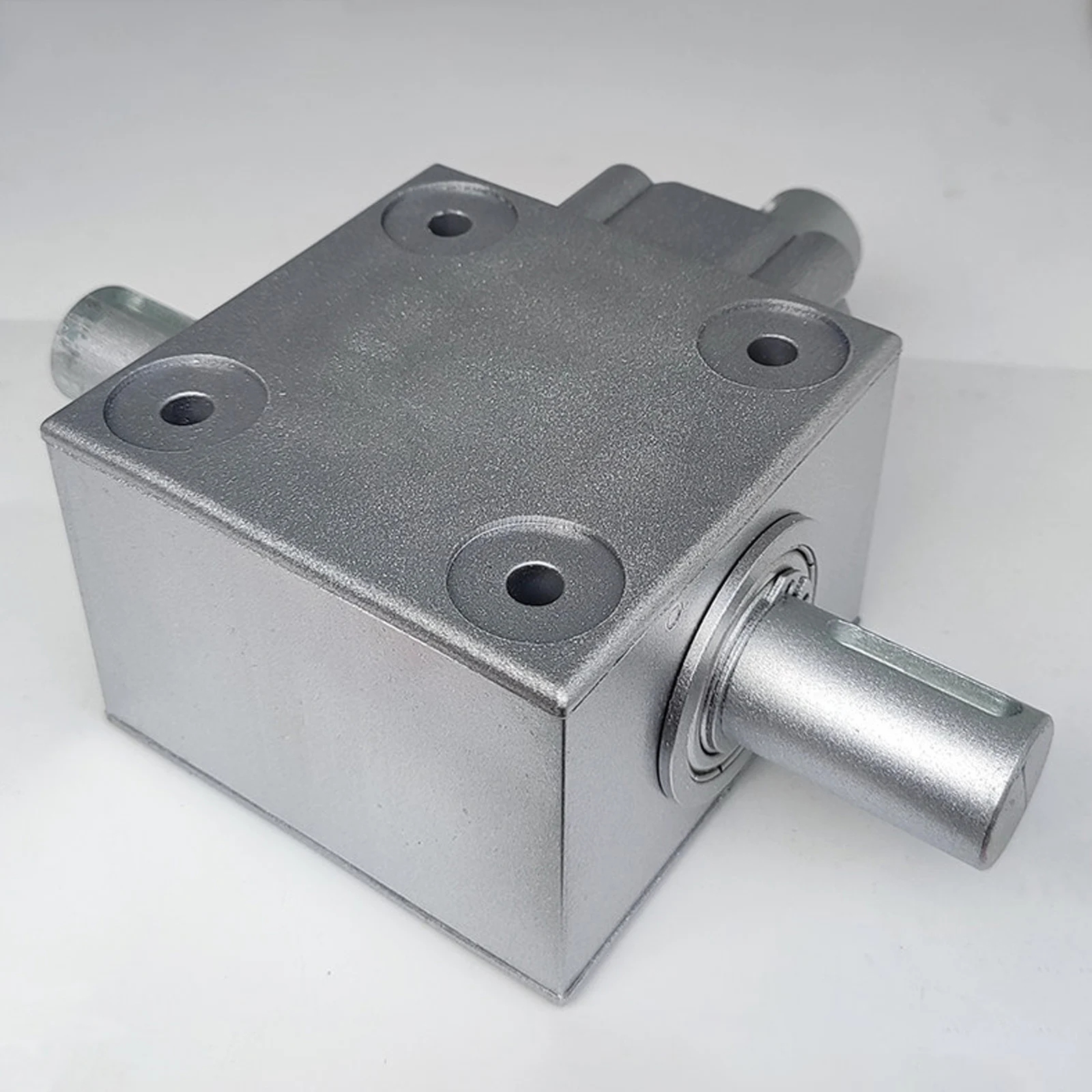 T-Type 2.5 Module 16-Tooth 90 Degree Bevel Gear, Small Right-Angle Steering Gearbox
