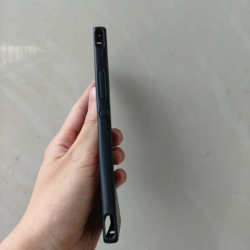 حافظة لهاتف ZTE Nubia Red Magic 10 Air حافظة رفيعة غير لامعة سوداء ناعمة من البولي يوريثان الحراري لهاتف RedMagic 10 غطاء خلفي من السيليكون الهوائي NX779J #2