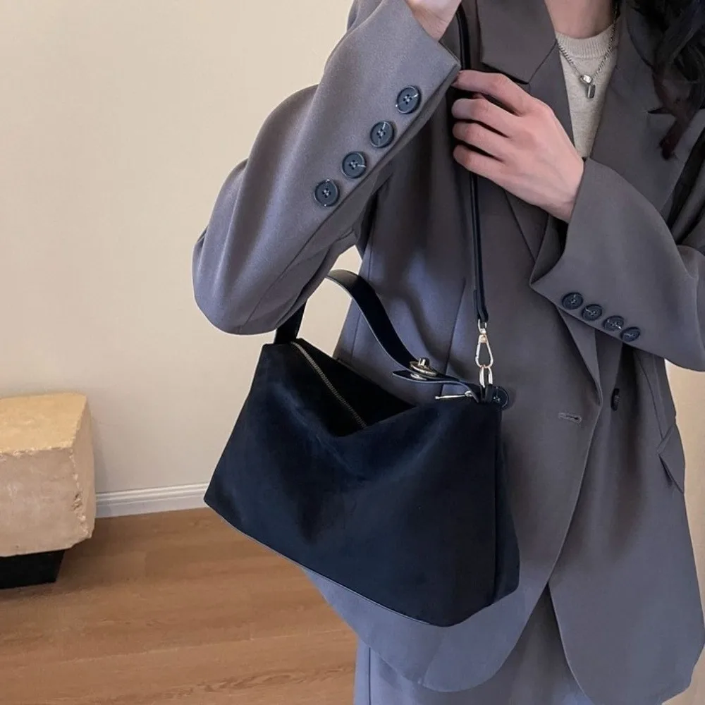 Einfarbige Unterarmtasche, Umhängetasche, Vintage-Shopper mit großer Kapazität, PU-Leder-Schultertasche, Umhängetasche für Damen – Detail 13