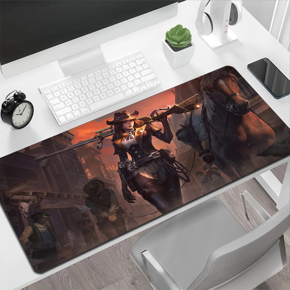 League of Legends Caitlyn Large Mouse Pad Gaming Mouse Pad PC Gamer Computer Mouse Mat Big Mousepad XXL Carpet Keyboard Desk Mat