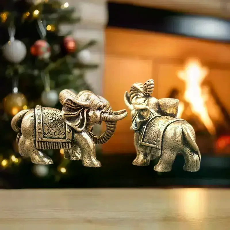 Brass Blessing Elephant Miniature Figurine Antique Bronze Animal Statue Copper Lucky Elephant Small Ornaments
