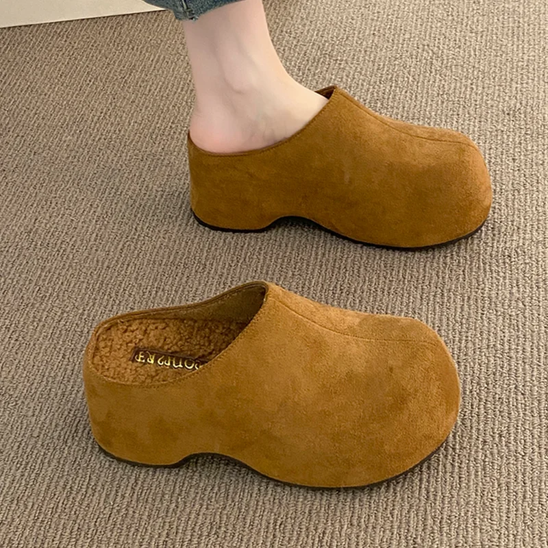 شباشب نسائية من جلد الغزال أحذية البغال بكعب عالي أحذية قطنية للثلج غير رسمية 2025 شباشب منزلية جديدة فستان شتوي مريح أحذية امرأة #3