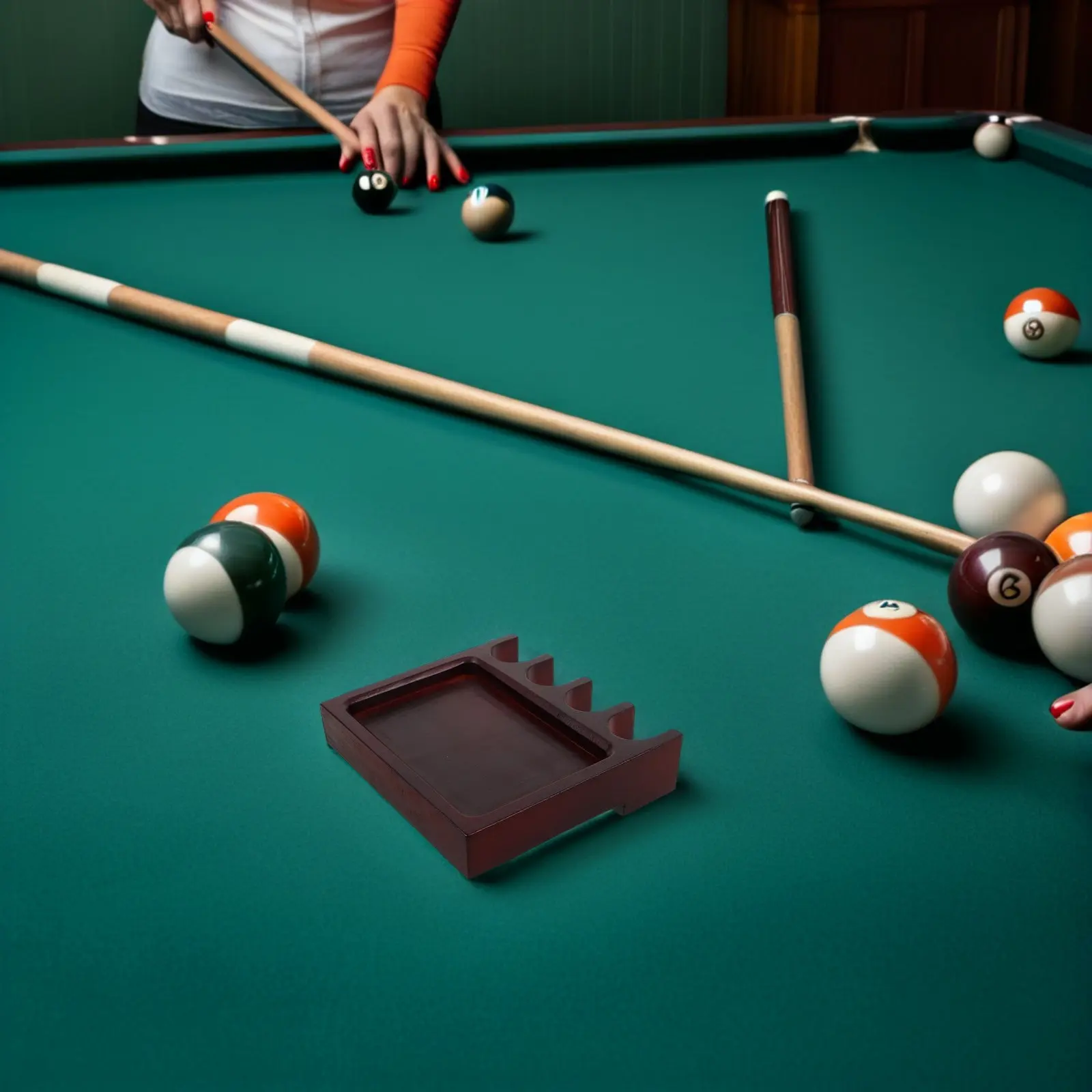 

Solid Wood Pool Cue Holder for Table Billiard Cue Stick Rack Wall Mounted Portable Claw Stand Room Snooker Hall