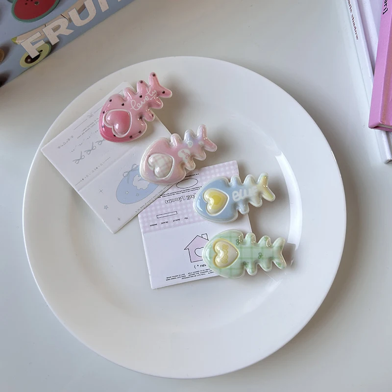 Cartoon Sweet Resin Fish Bone Dopamine Hair Clip Hair Clip Funny Creative Bang Clip Barrettes Mini Hair Clip Children Hairpin