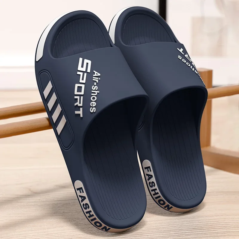 

New Arrival Men's Fashionable Summer Slippers 2025 Trendy Anti-Slip Wear-Resistant Odor-Control Outdoor Indoor Slippers for Men