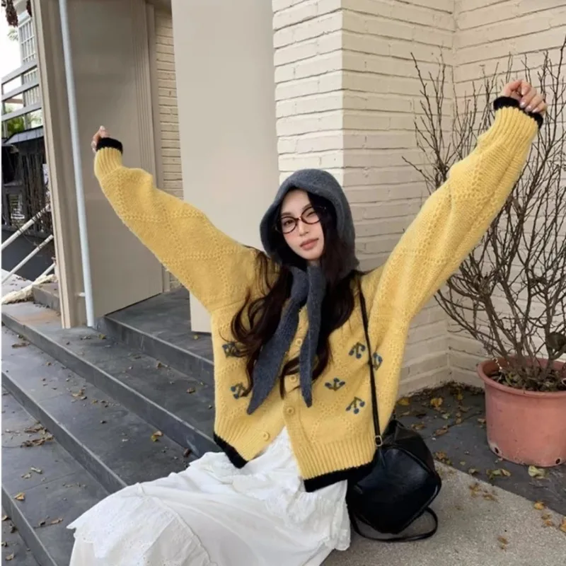 

Женская одежда, осенне-зимний модный корейский однотонный женский свитер с круглым вырезом и вышивкой на пуговицах, кардиган, свободный свитер, пальто, топ