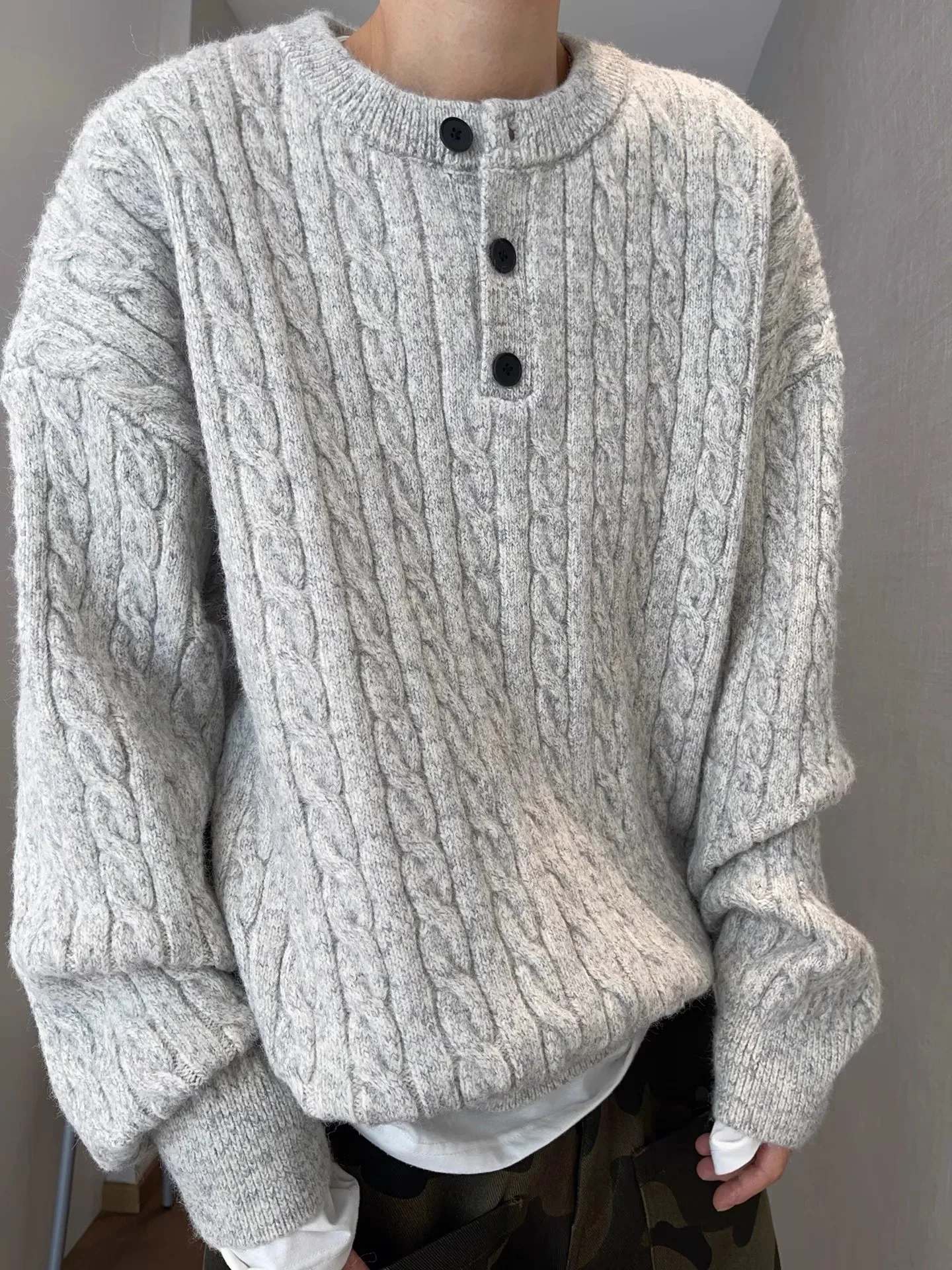 

Мужской вязаный свитер Thiened с воротником Хенли, в американском стиле, трендовый, Cleanfit, осень-зима, из смесового полиэстера, длинный рукав