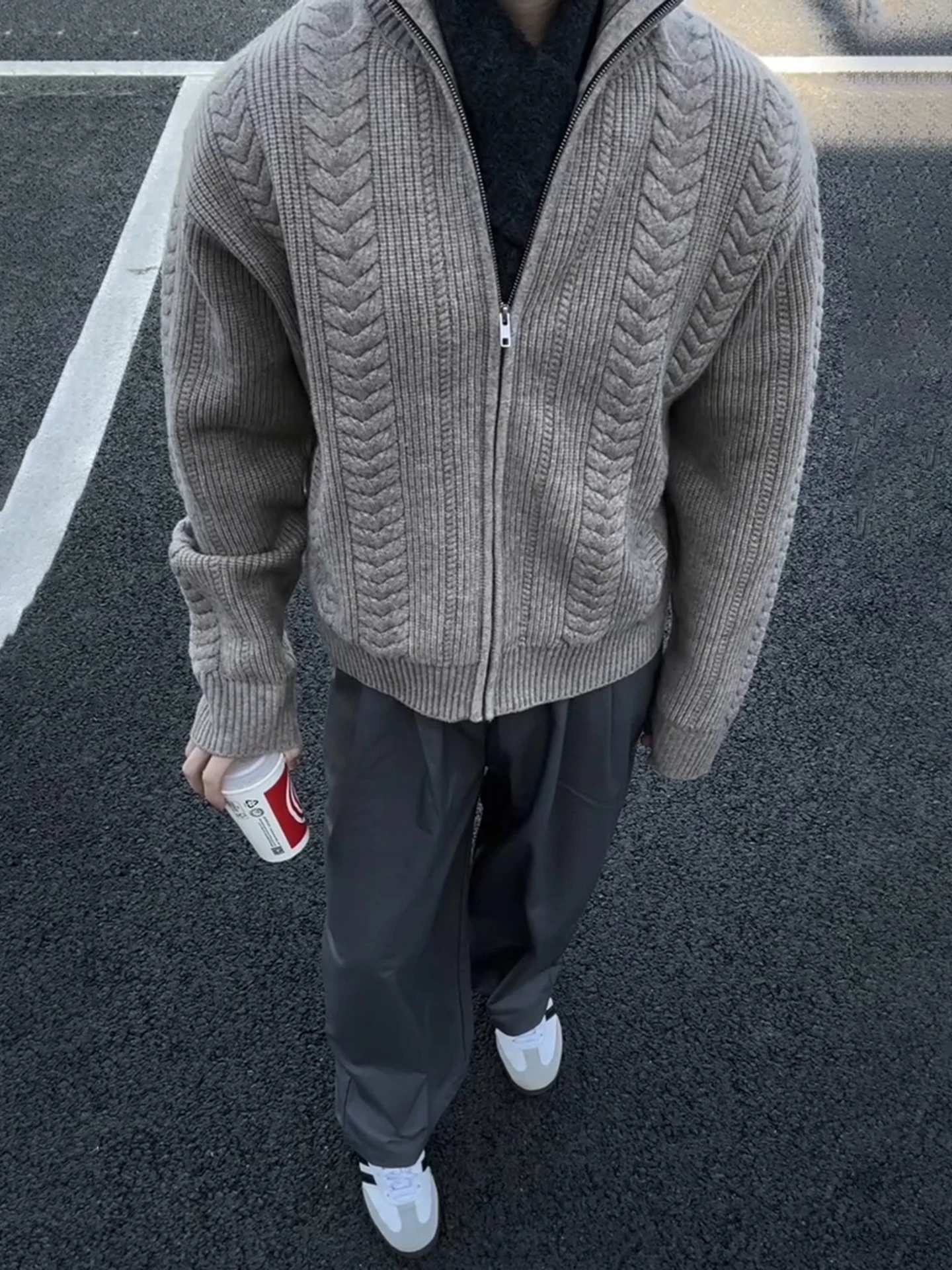 

Мужской вязаный кардиган Cleanfit: осенне-зимний, винтажный, с вышивкой в виде пшеничного узора, из мягкого полиэстера, с длинными рукавами, на пуговицах спереди