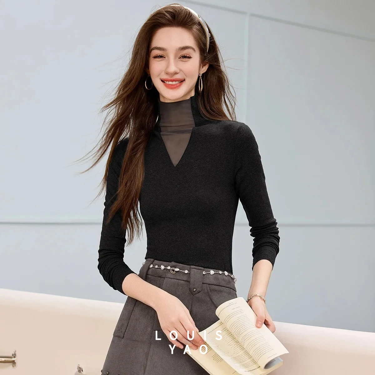 

LOUISYAO Solid-Colour Long-Sleeved Tees 2025 Autumn/Winter Layering Top High-Neck Slim Outerwear Women's T-Shirt Chic Wear