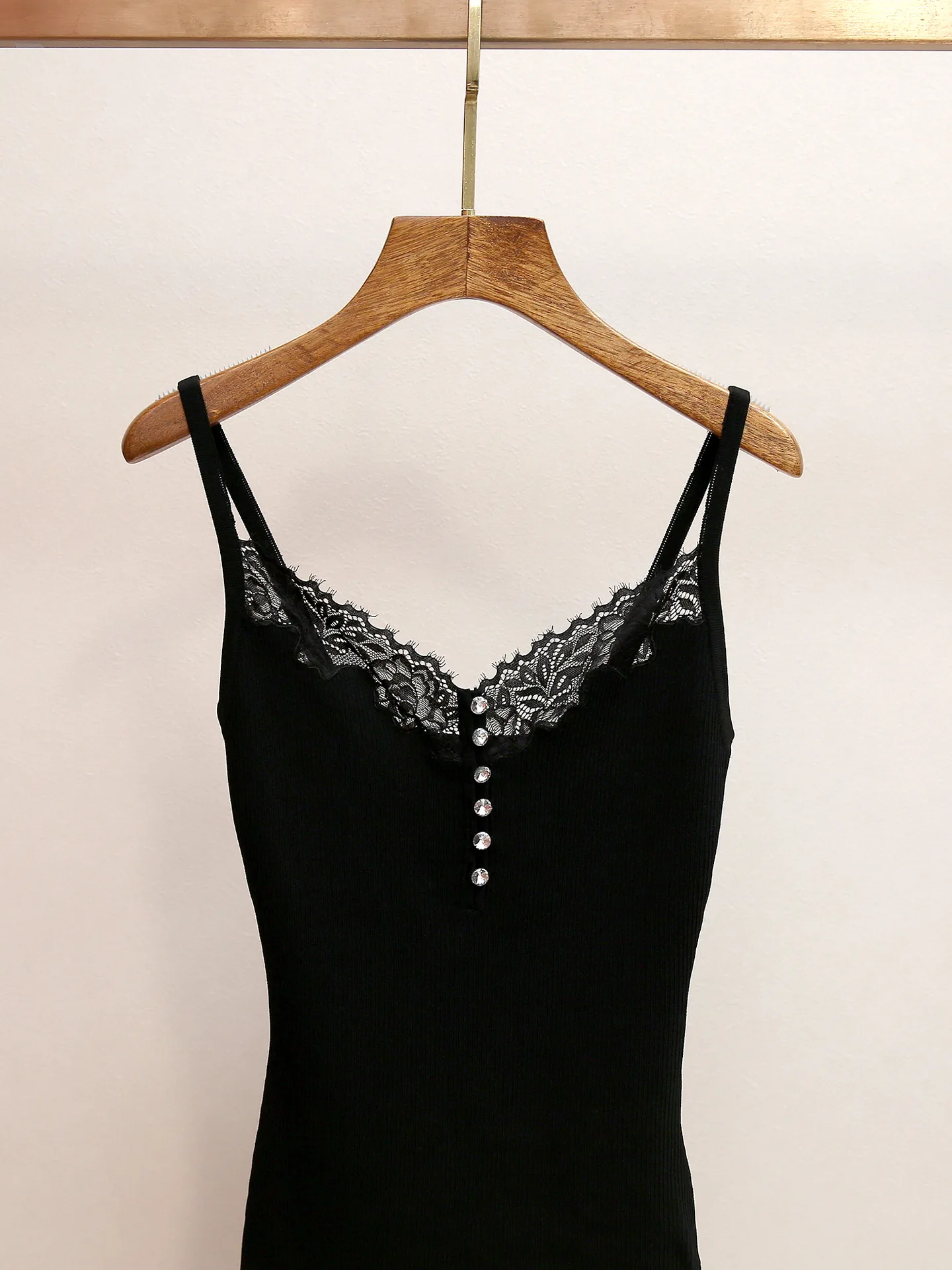 

Spring/Summer Two Colors Available Women's Lace Trimmed Vest Ribbed Knit V-Neck Vest