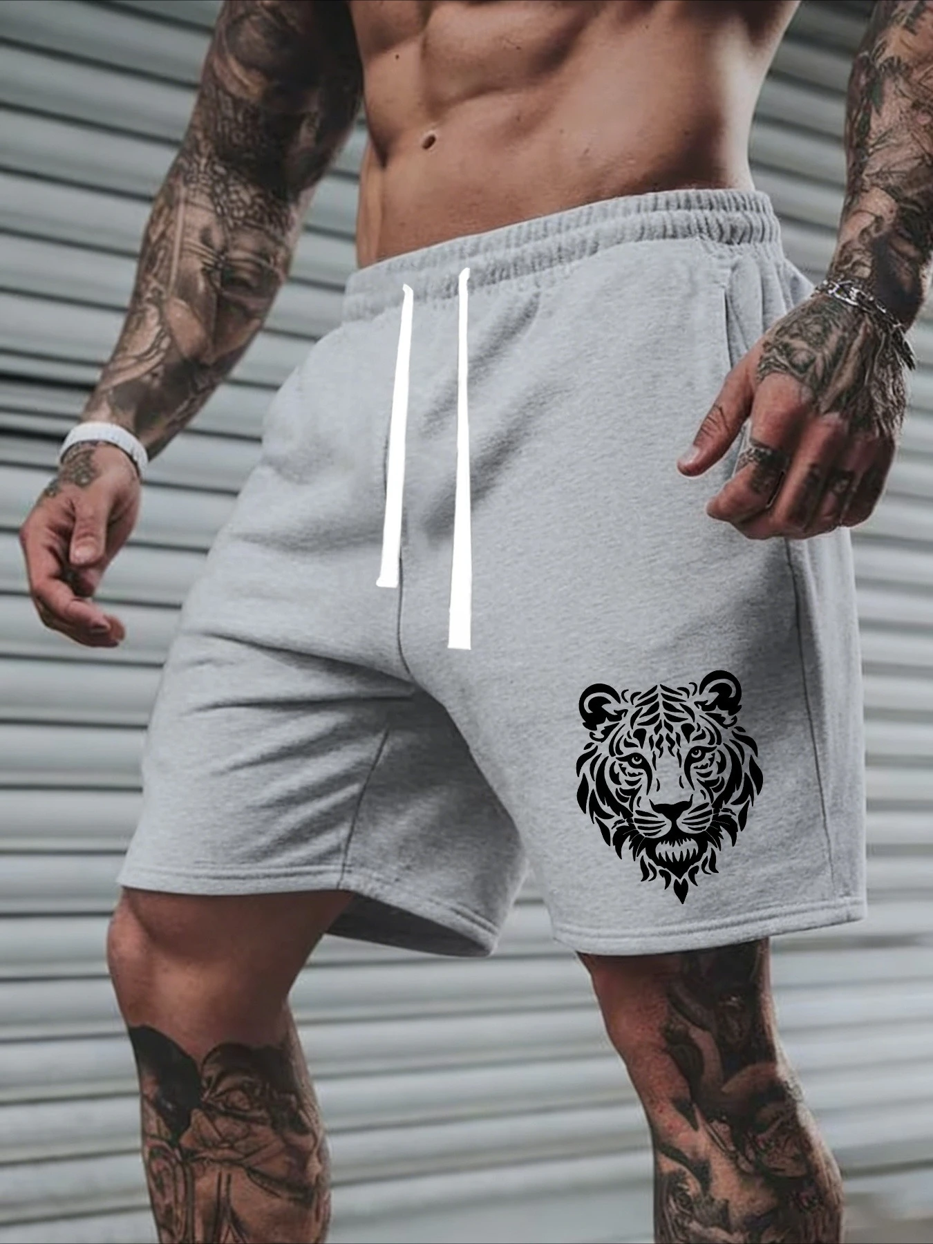 

Summer Men's Casual Tiger Pattern Shorts Breathable Fabric Stylish Versatile Suitable for Sports and Everyday Wear