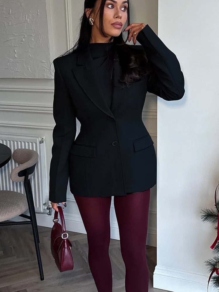 Vrouw elegante effen kleur reverszak jasje mode slim fit enkele rij knopen lange mouwen jas 2025, chique dames uitloper