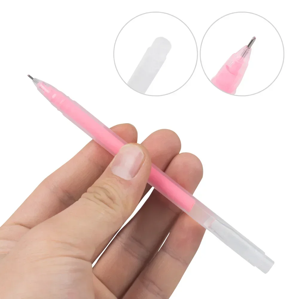 Neue 1pc Rosa/Weiß Integrierte Öl-basierte Marker Positionierung Linie Stift Stickerei Tattoo Augenbrauen Lippen Gestaltung Unterstützen make-up-Tool