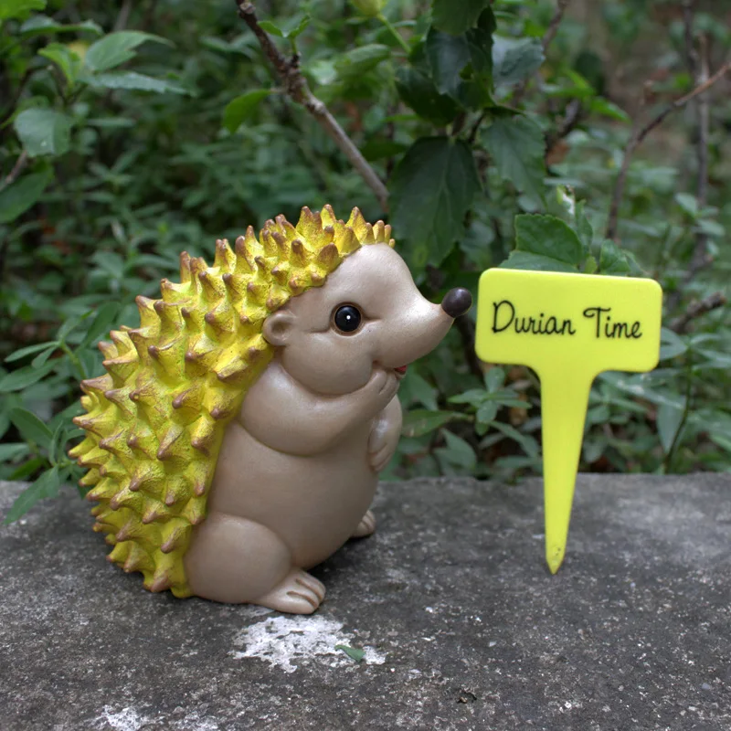

‌Handmade Durian Hedgehog Statue - Whimsical Garden Decor for Outdoor Lawns & Patios