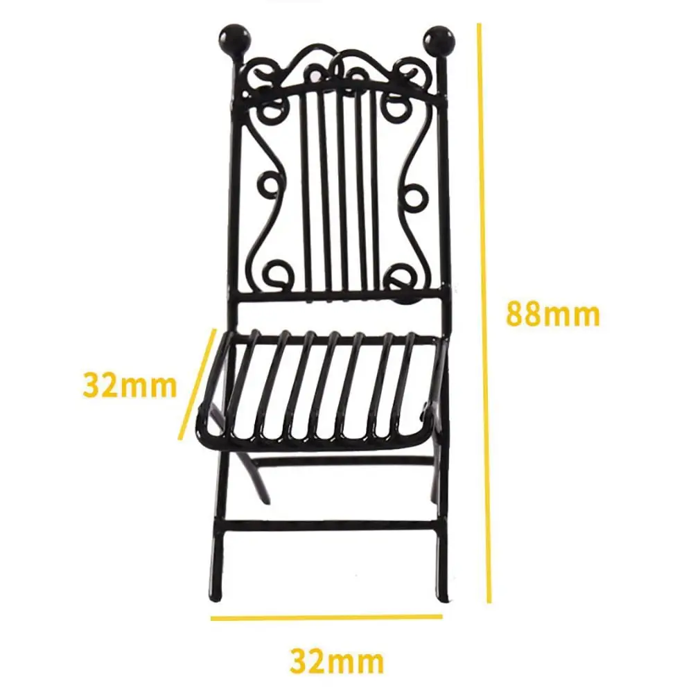 1ชุดโลหะ Vintage Meja Miniatur เก้าอี้ชุดตุ๊กตา Aksesori Perabot Mini Park ที่นั่ง Fairy ของตกแต่งในสวนของเล่นเด็ก