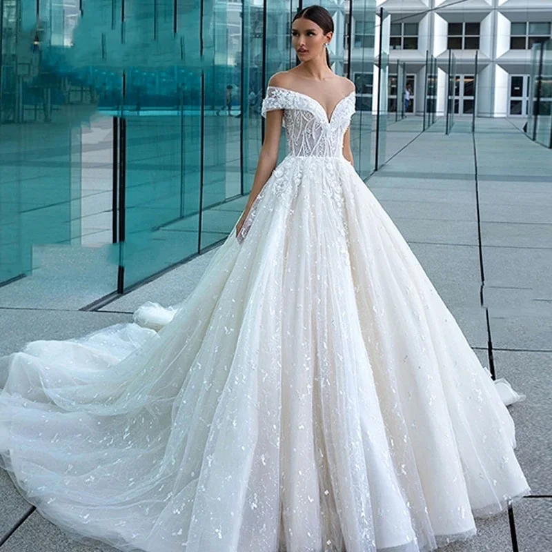 A linha vestido de casamento miçangas apliques fora do ombro vestido de noiva princesa vestido de noiva personalizado