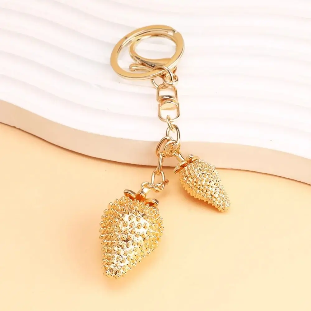 Portable Alloy Strawberry Keychain Strawberry Multifunctional Fruit Keychain Bag Pendant Daily Use