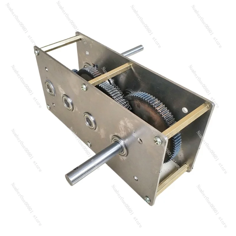 

Hand Crank Generator Speed Increasing Gear Box Can Be Customized Wind Hydraulic Transmission Gear Set Gearbox Reduction Box