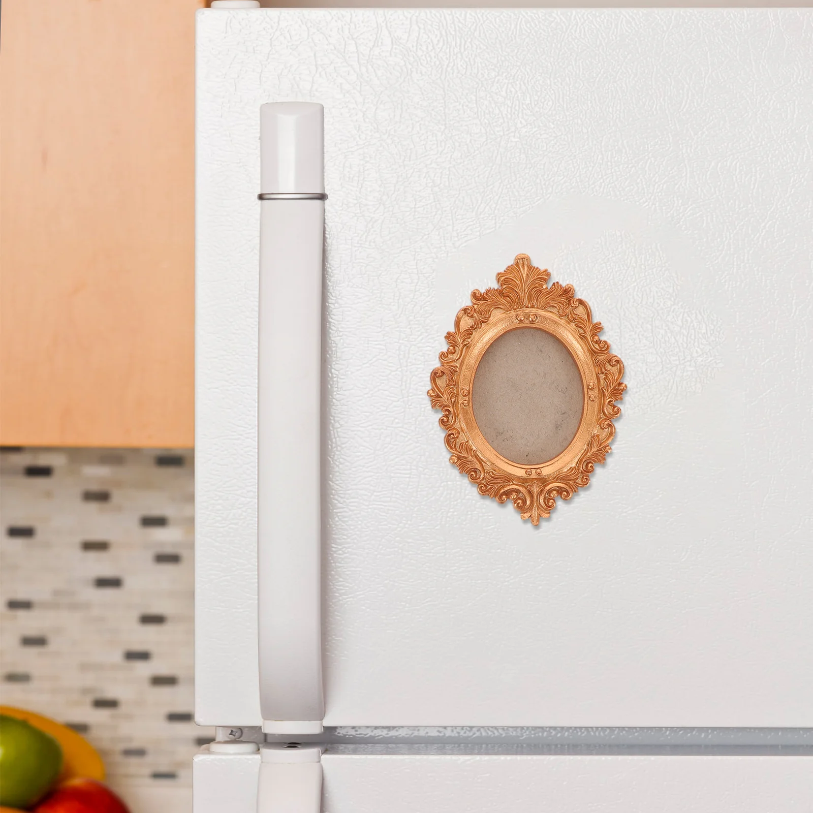 

5Pcs Decorative Frames Magnetic Photo Frames for Refrigerator Gold Vintage Design Pressed Flower Frame Small Photo Frame Magnet