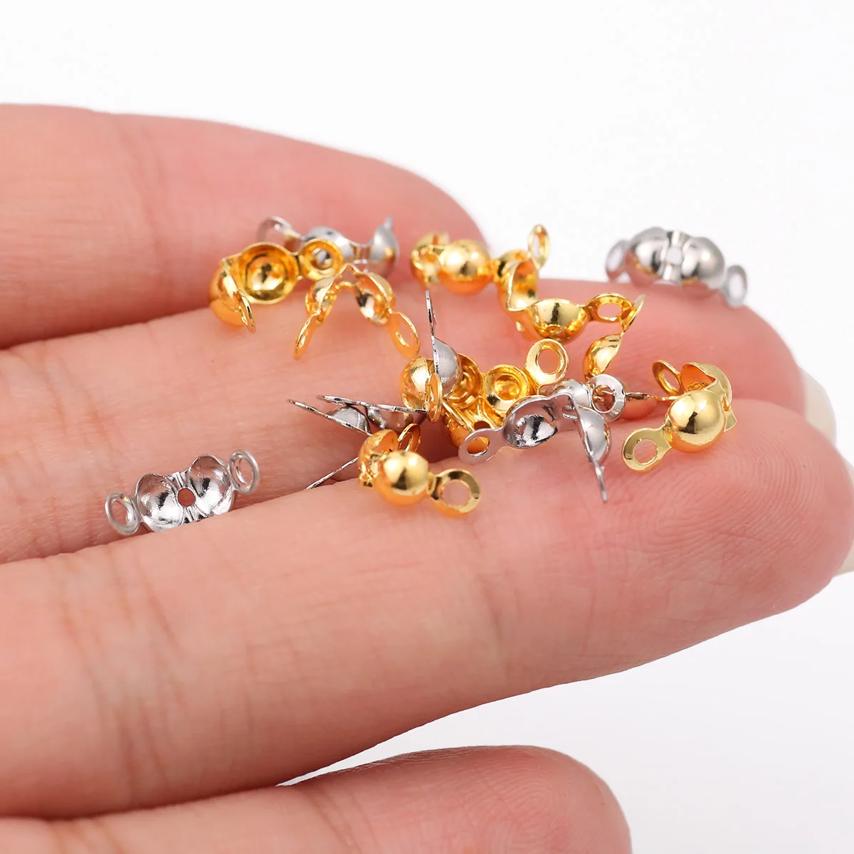 

10pcs/lot Connector Clasp Fitting 3/3.6/4mm Ball Chain Calotte End Crimps Beads Connector Components For DIY Jewelry Making