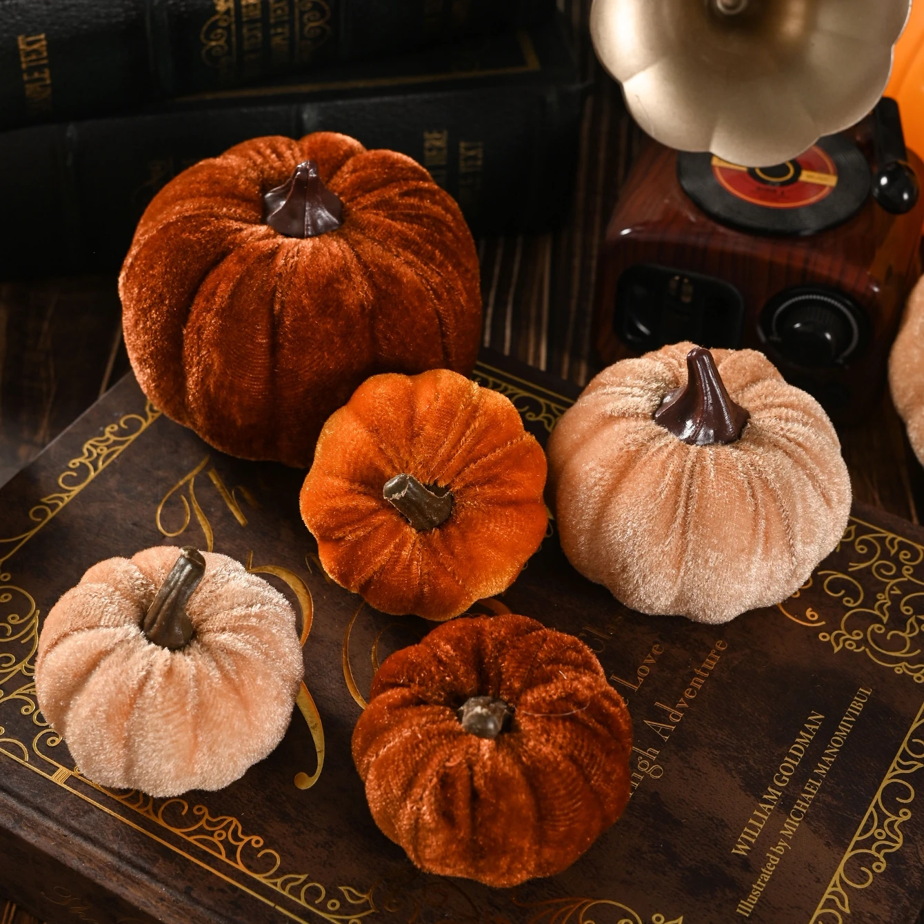 12 Stück pro Packung Künstliche Blumen aus Seide, Kürbisse für Heimdekoration, Tischdekoration, Hochzeit, Weihnachtsbaum, Halloween, DIY Geschenkbox, Scrapbook-Bastelzubehör – Detail 4