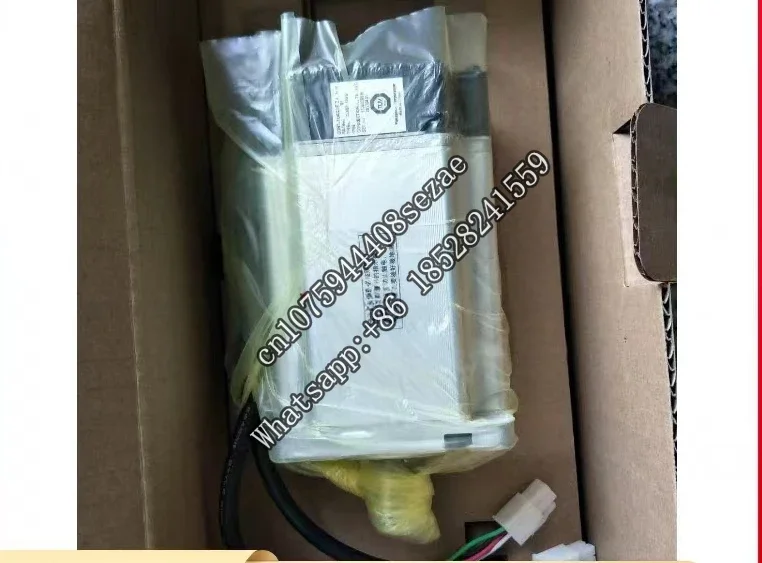 

Original MINAS A5 Series 0.1KW 200V AC Servo Motor MSMD012G1U MSMD012G1V MSMD012P1U MSMD012P1S