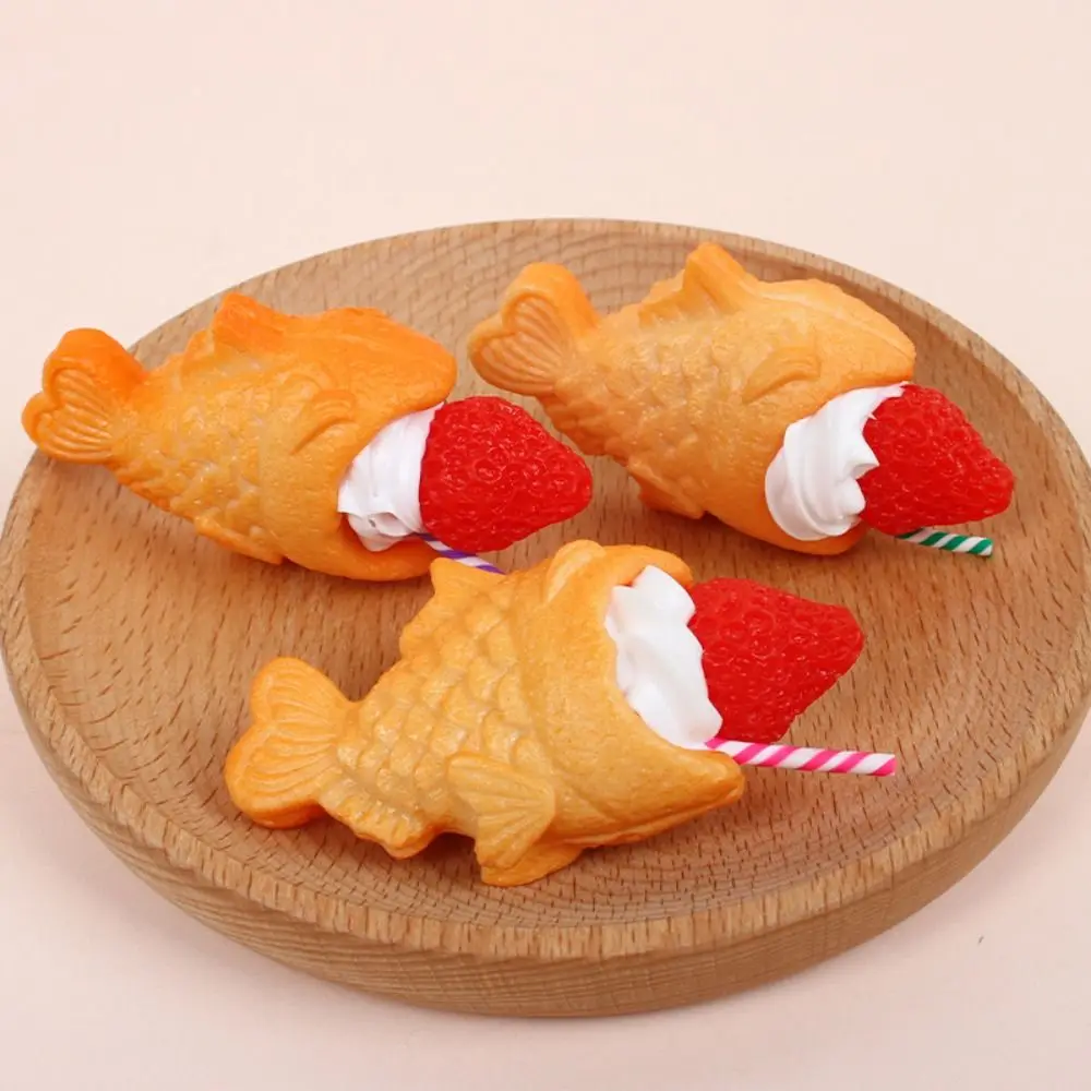 سلسلة مفاتيح لكعك السمك المجفف الصغير للنساء ، محاكاة الكرتون ، كريم الفاكهة ، الآيس كريم ، الغذاء ، نموذج اللعبة ، السيارة ، الهاتف ، الحقيبة ، هدية قلادة