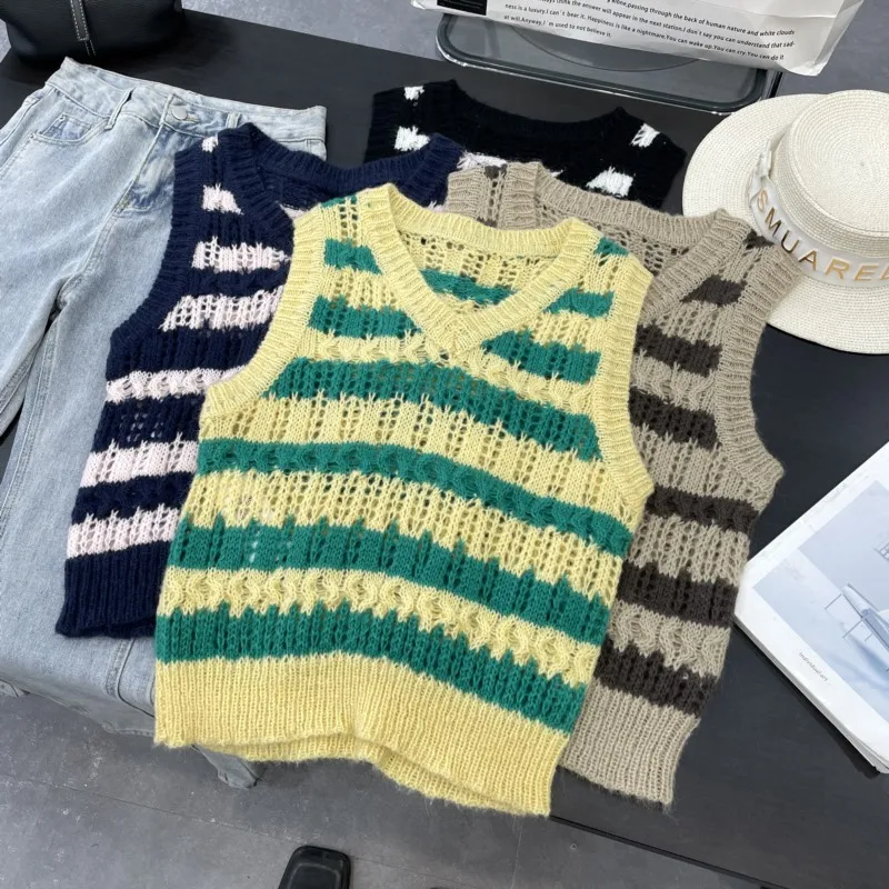 

Women's Knitted Hollow out Warm Striped Vest Color Winter Faion Top Sweet Sle Single Piece Sweet Sle A7