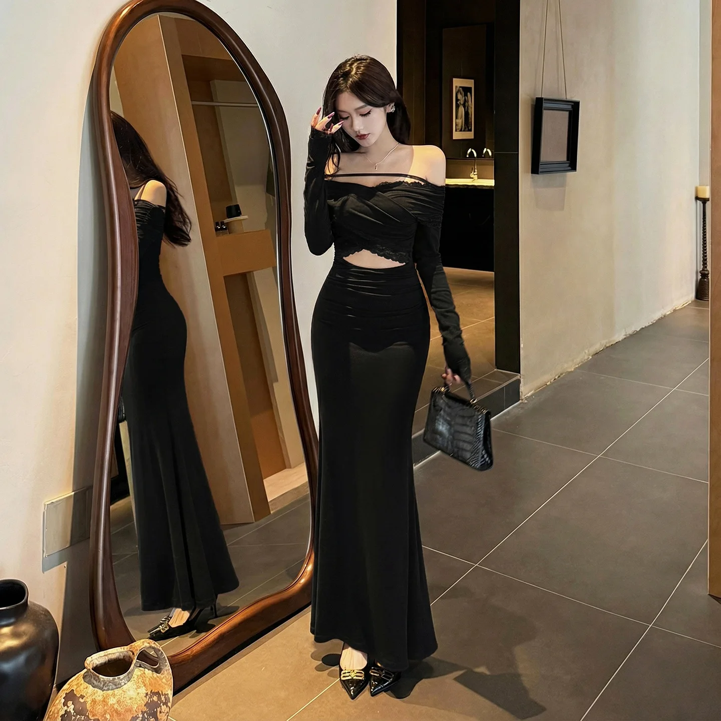 Vestido de noche Retro de Navidad rojo con un solo hombro y manga larga para mujer, vestido con recortes de encaje y hombros descubiertos, salida para oficina y fecha