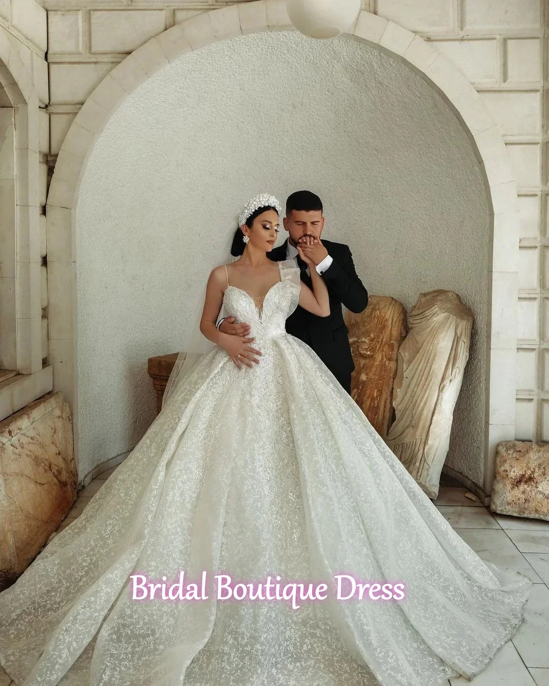 Angepasst Exquisite Prinzessin Brautkleider Ballkleid Herzförmiger Ausschnitt Elfenbein Weiß Spitze Braut Kleider Robe Mariage Vestidos