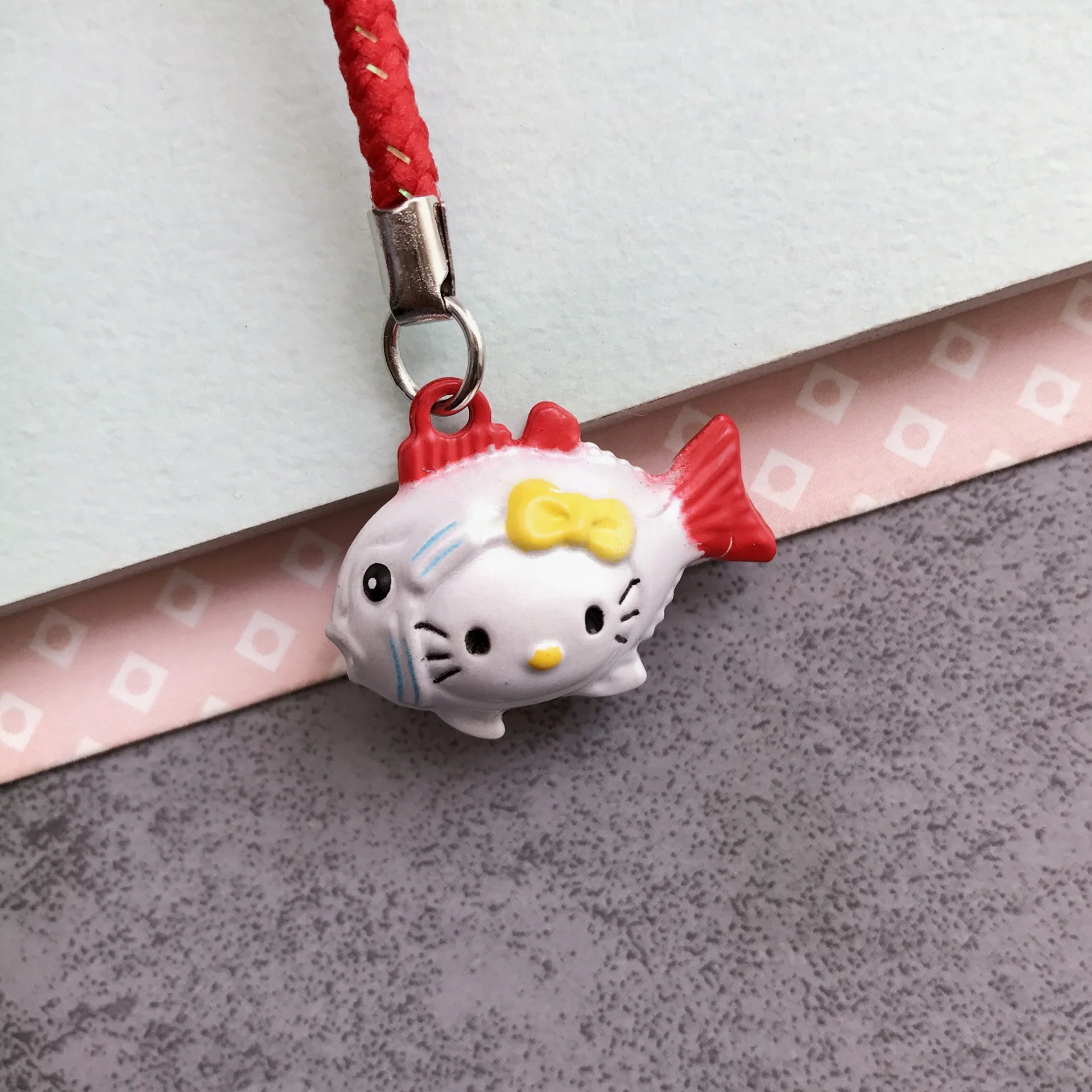 Sanrio Kawaii HelloKitty Small Bell Multi Functional Pendant Exquisite Key Chain Mobile Pendant Backpack Pendant Holiday Gift