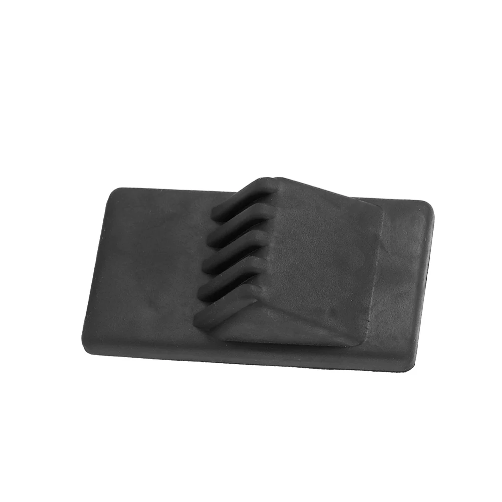 1pcs Rear Lid Stop Rubber Buffer For Mercedes W208 C208 A208 W210 CLK 2107500326 Auto Fastener Interior Accessories clk interior