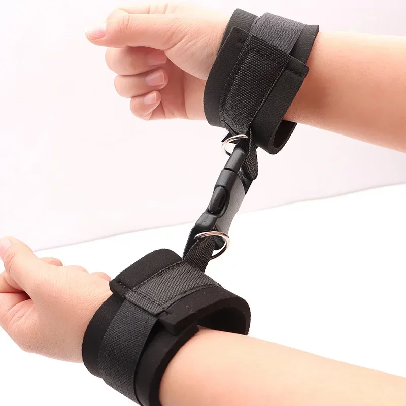 الكبار تكبيل لعبة الجنس BDSM ضبط النفس اليد الأصفاد SM النساء زوجين لعبة الجنس الكبار المثيرة ألعاب Sextoy السرير ضبط النفس الجنس Accessroies