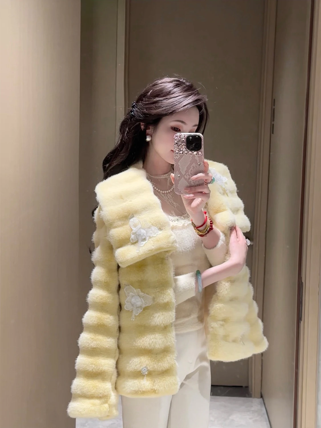 

Sy Winter New Long Sve Faux Fur Yellow Plu Jaet Women's Outerwear Luxury Sle Knot Warmth Youth Faion