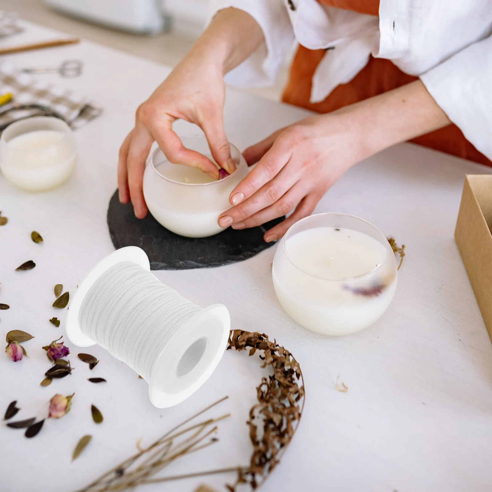 

1 Roll 200 Feet White Cotton Braided Wick Spool for Making DIY Pillars Tapers Craft Wick with Tabs Braided Wicks
