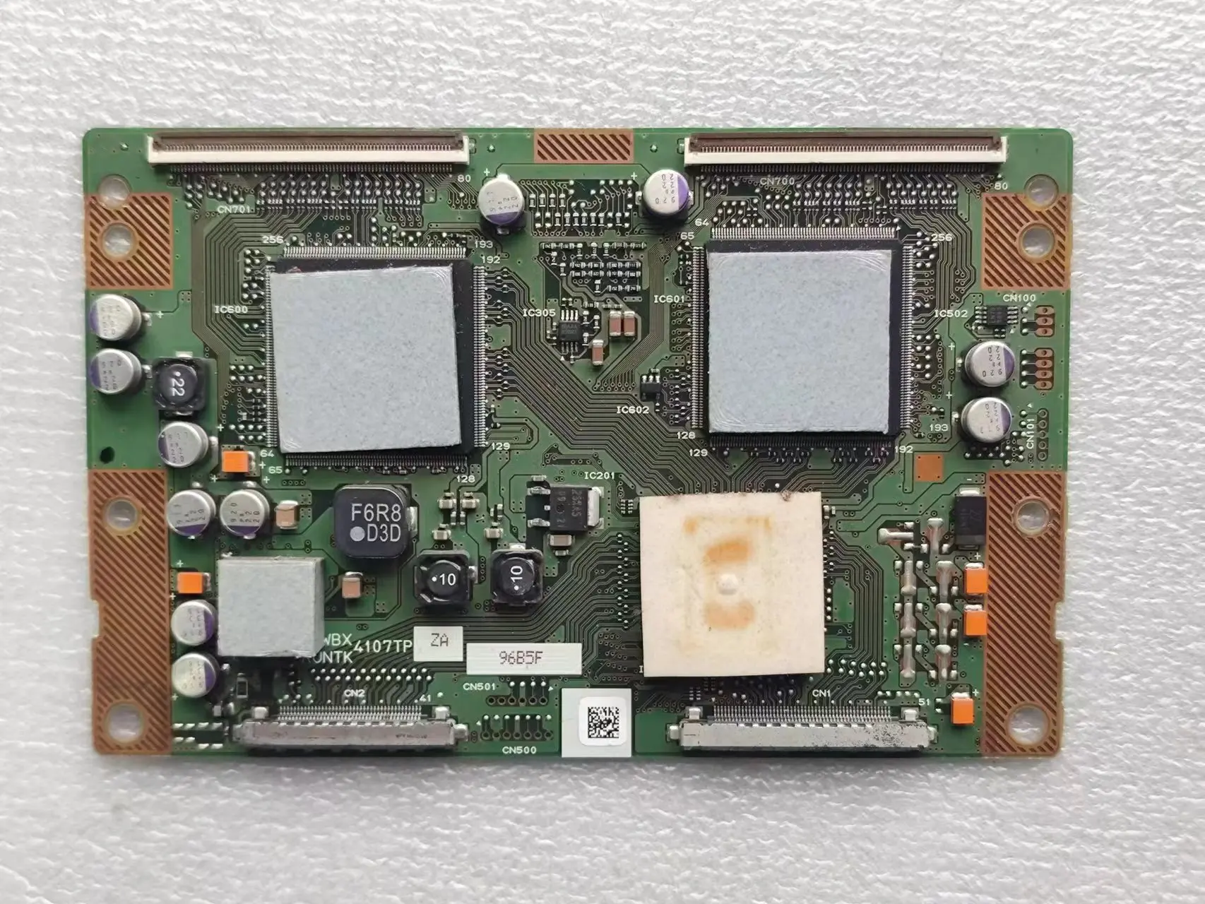 Scheda LCD CPWBX RUNTK 4107TP ZA LOGIC board per connettersi con 52 pfl9509 T-CON