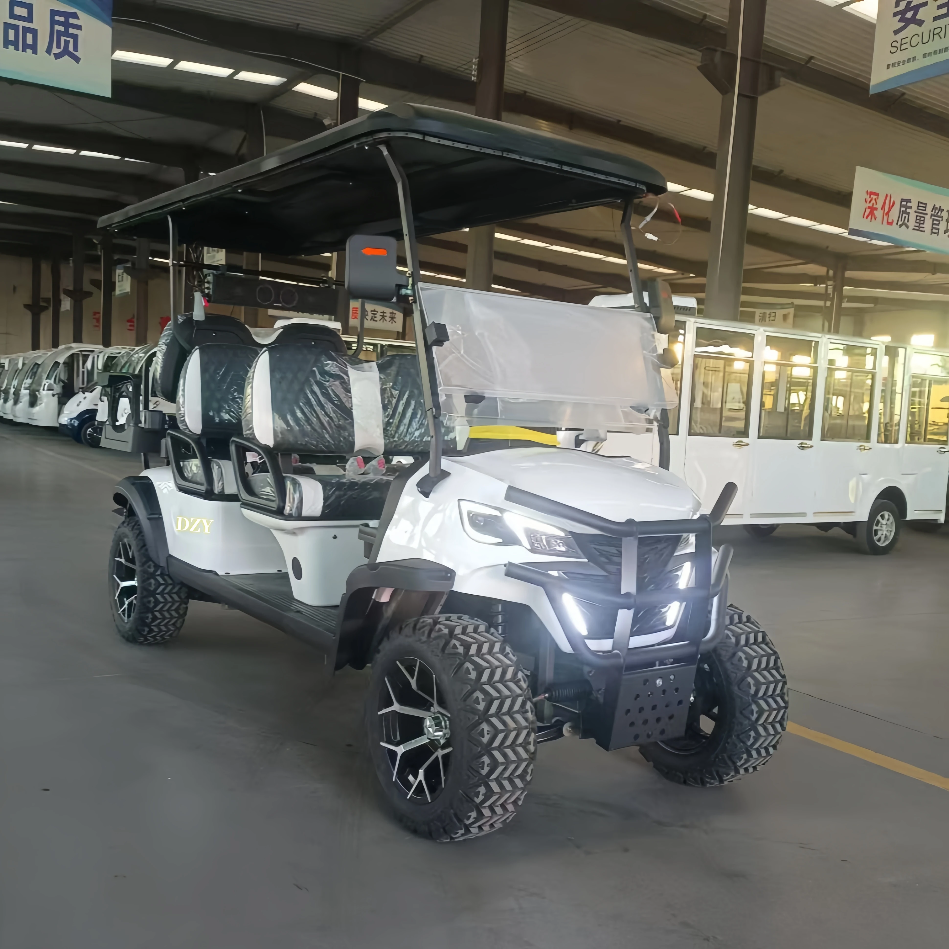 Factory Direct Sales Cheap Electric Voltage 60V UTV Gasoline Golf Cart